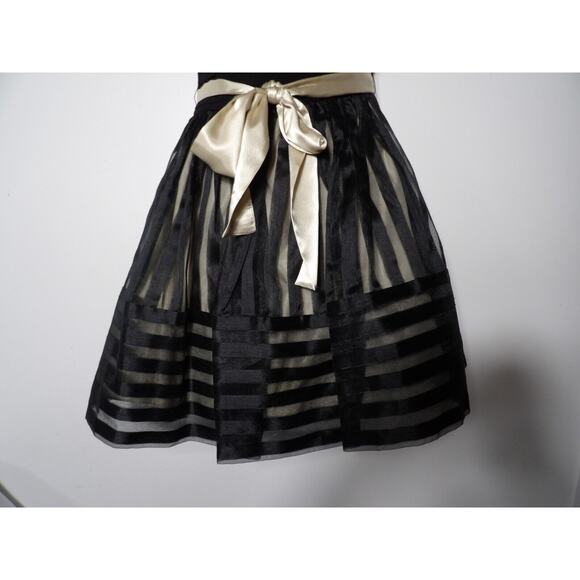 Betsey Johnson Evening Dress 6 Strapless Black Tulle Beige Sweetheart Tie Belt - Picture 3 of 12